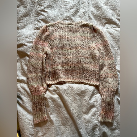 cropped muted rainbow sweater - Picture 5 of 10